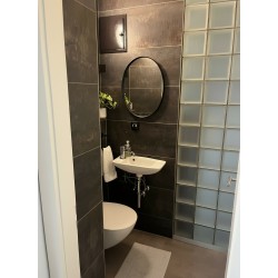 Appartement lumineux avec balcons à Saint-Sulpice