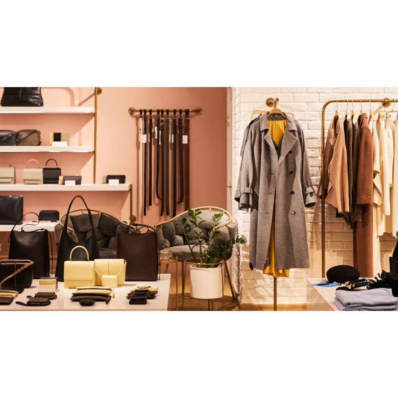 À VENDRE – BOUTIQUE MULTIMARQUES ENFANTS & ADULTES – ORBE, GRAND-RUE